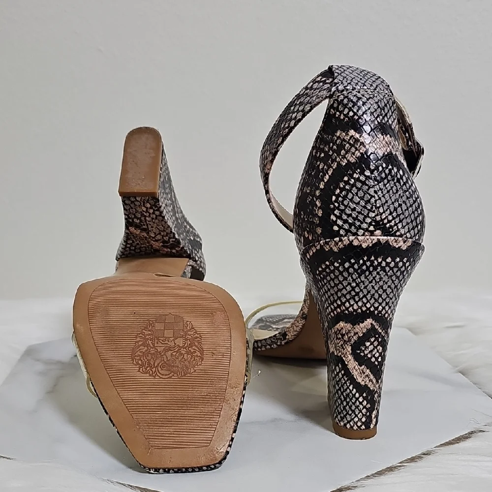 Vince Camuto Black and Tan Snakeskin Heels - Picture 4 of 16